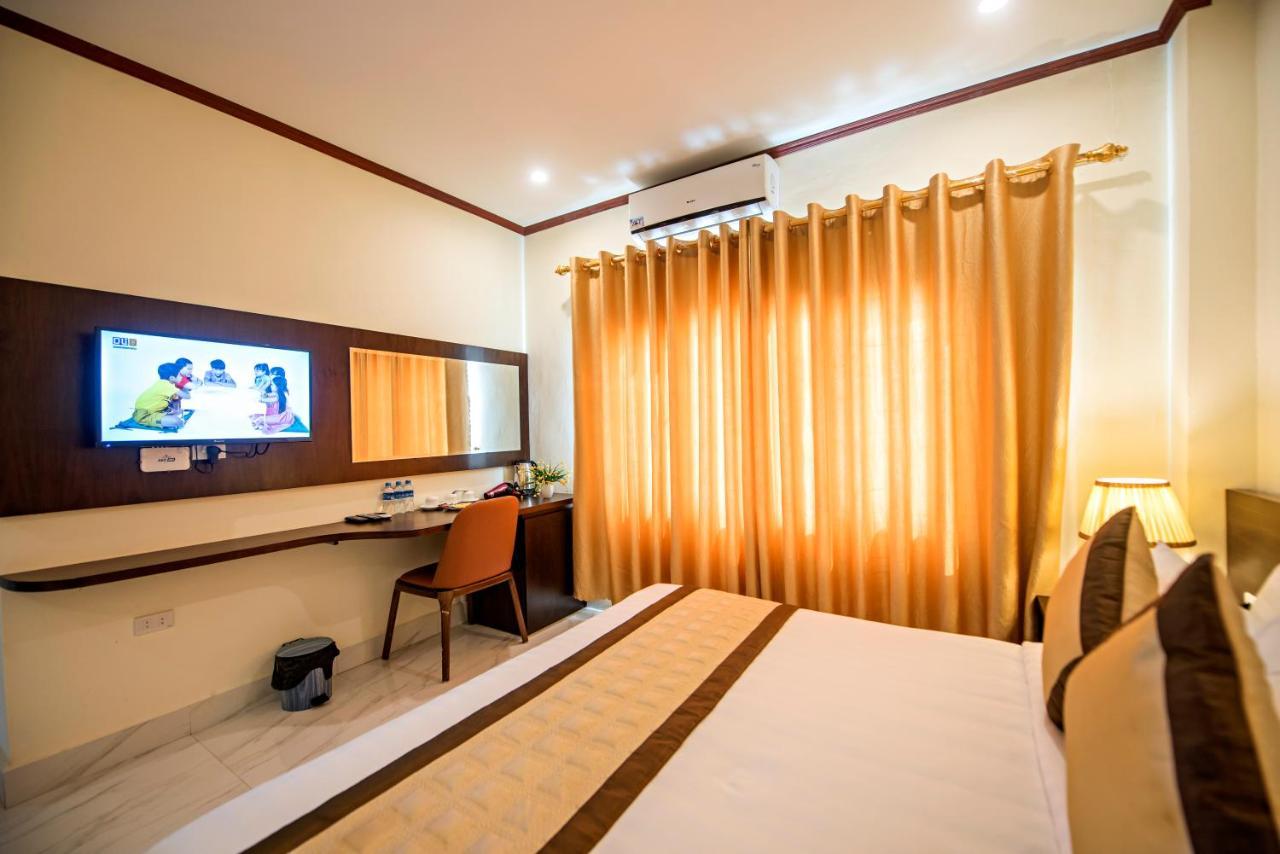 Premier Vang Vieng Hotel Dış mekan fotoğraf