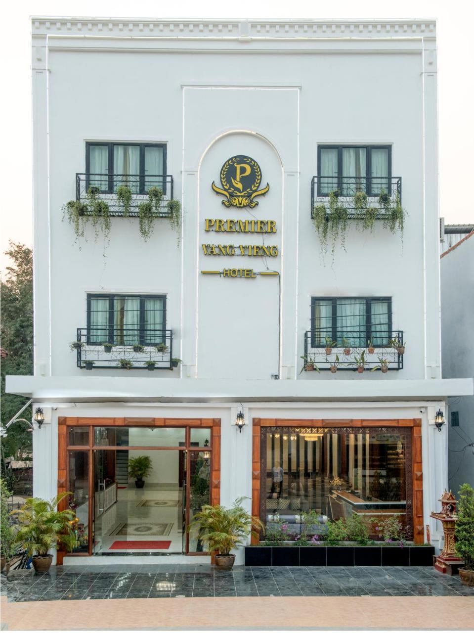 Premier Vang Vieng Hotel Dış mekan fotoğraf